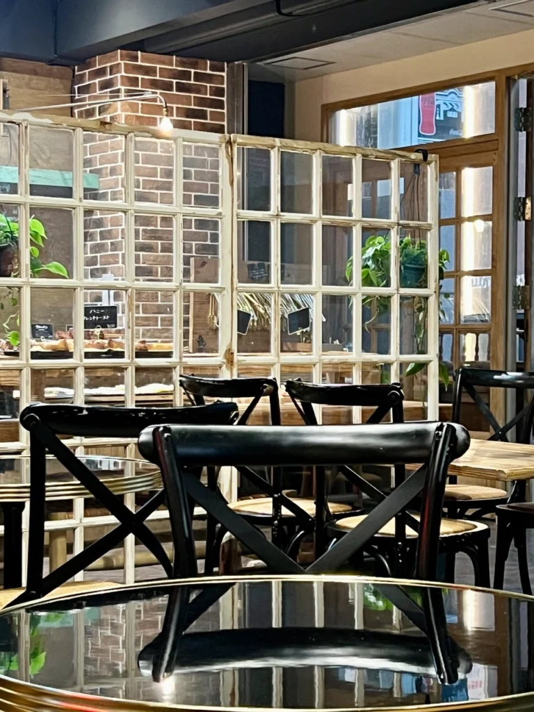 Pan del sol 福岡麵包店內用座位