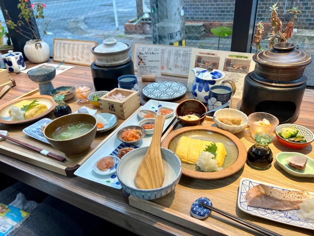 食堂おわん 早餐套餐