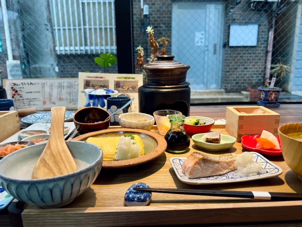 食堂おわん 朝食御膳