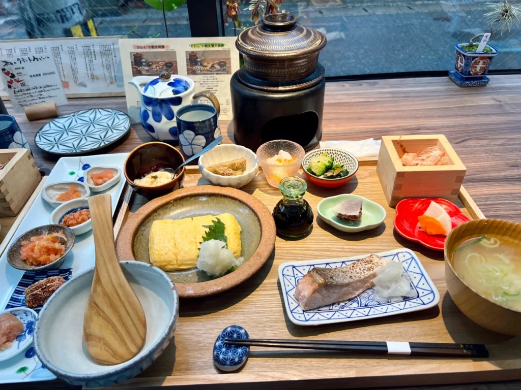 食堂おわん 朝食御膳