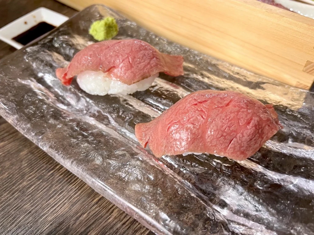 福岡燒肉上 炙燒牛肉握壽司