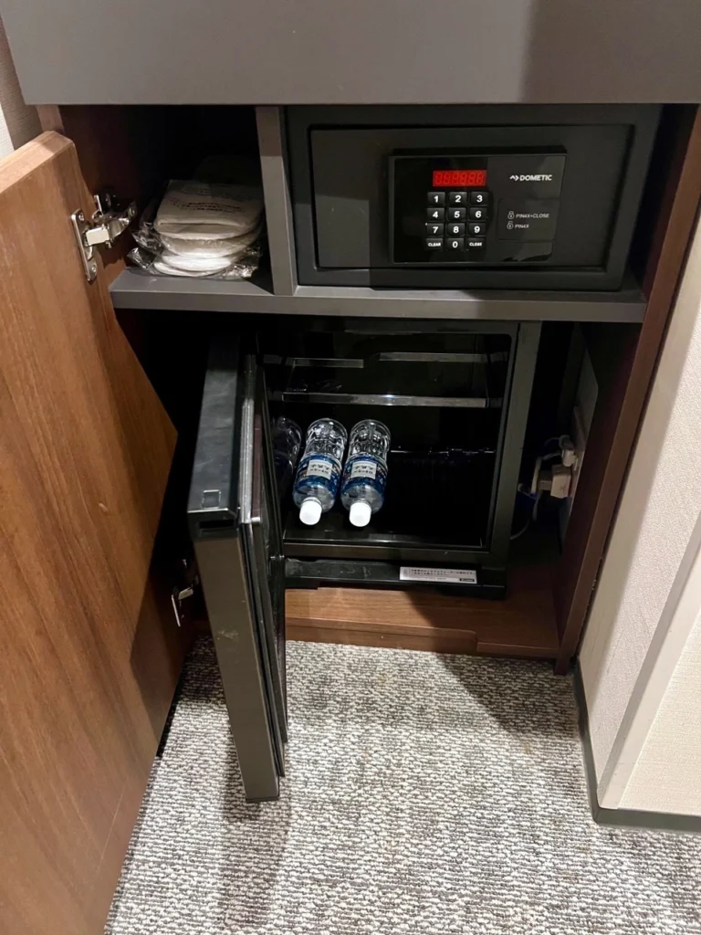 Hotel The M's Kyoto 冰箱 瓶裝水