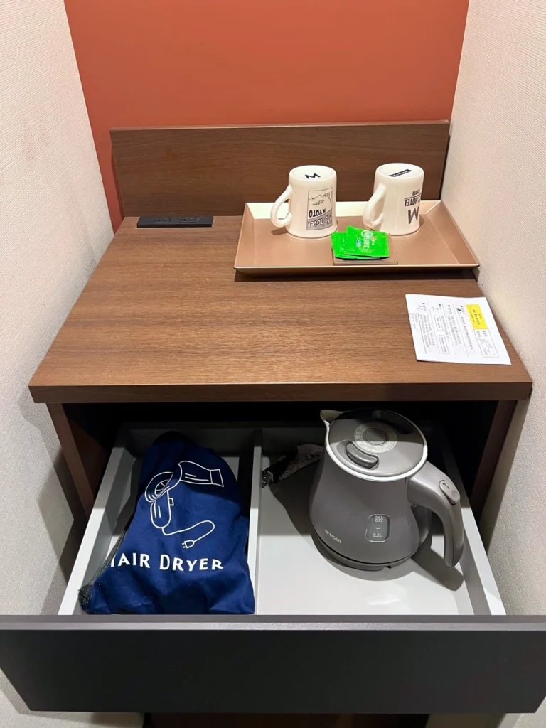 Hotel The M's Kyoto 吹風機 熱水壺